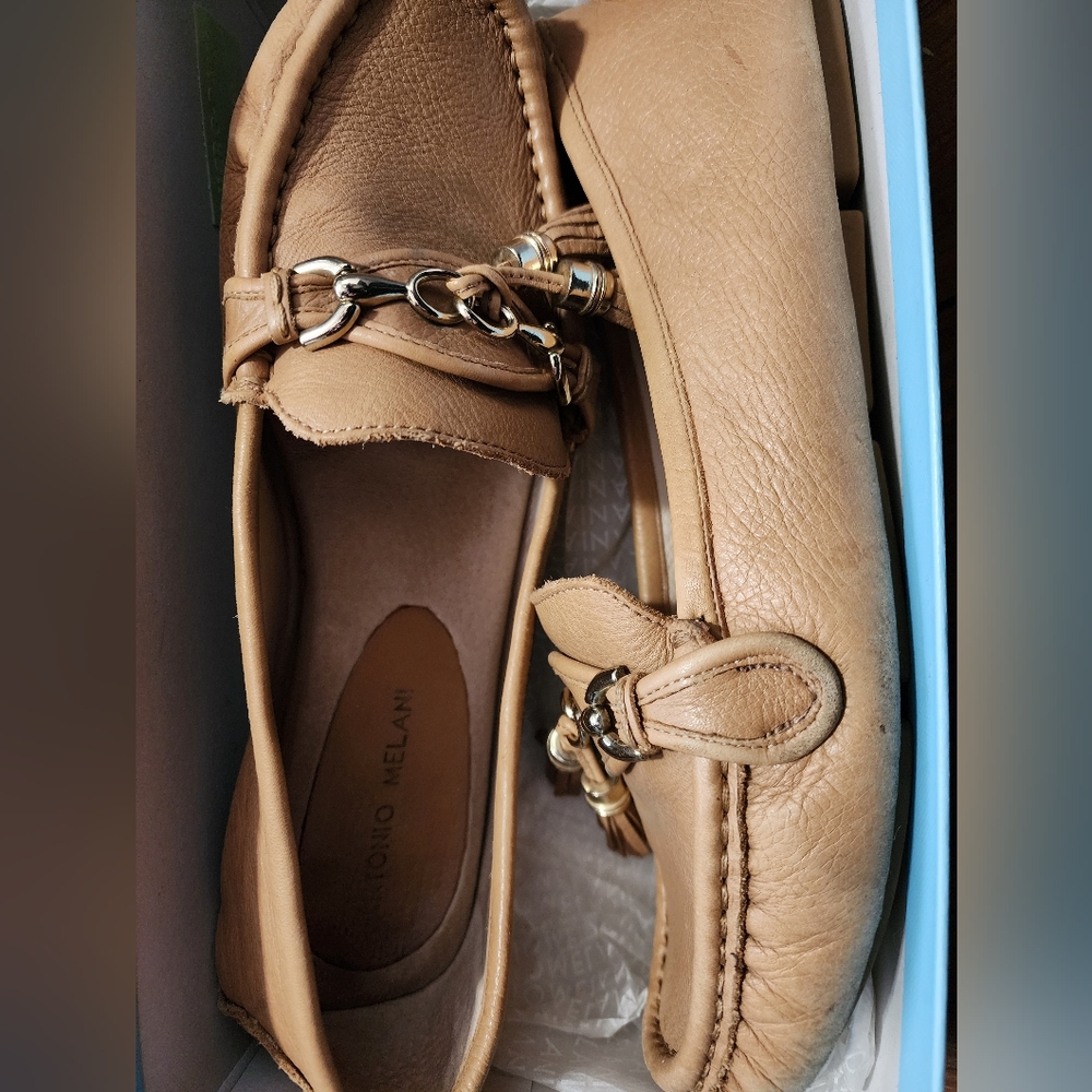ANTONIO MELANI Tan Leather Chain Loafers